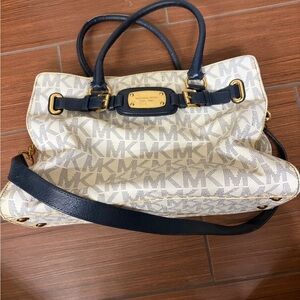 Michael Kors Navy and Cream Shoulder Bag